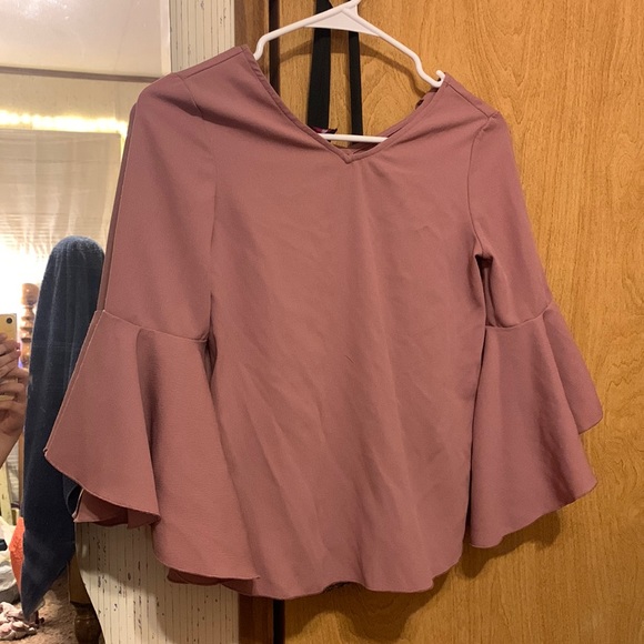 Purple top - Picture 1 of 2